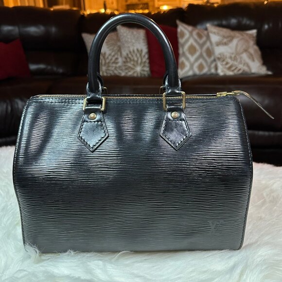 Authentic Louis Vuitton Black Epi Leather Speedy 25 Satchel Bag - Picture 6 of 16